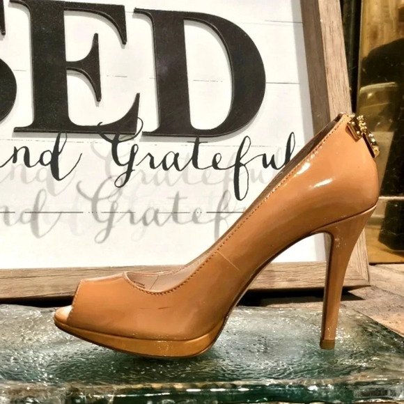 Michael Kors Hamilton Peep Heels Dark Nude Patent Leather Wmns 6.5 - Picture 4 of 16